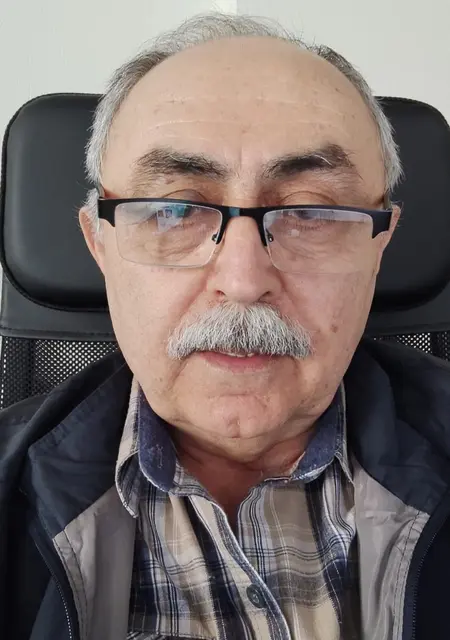 Я Артем, 69, знакомлюсь для дружбы в Москве