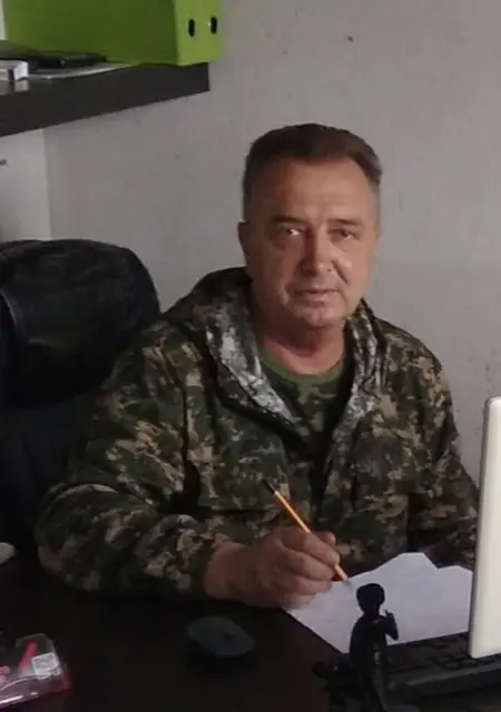 Василий из Санкт-Петербурга, ищу на сайте знакомства на одну ночь