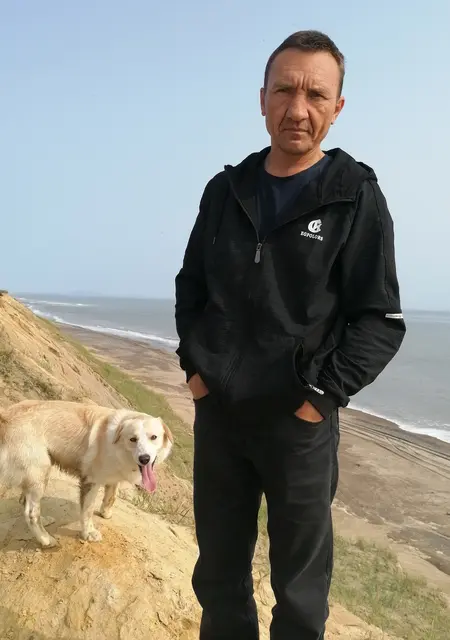 Я Руслан, 49, из Охи, ищу знакомства на одну ночь