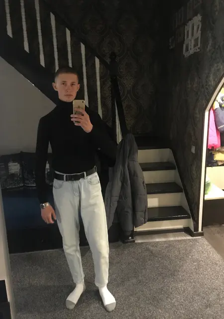 Женя из Чернушки, мне 24, познакомлюсь на одну ночь