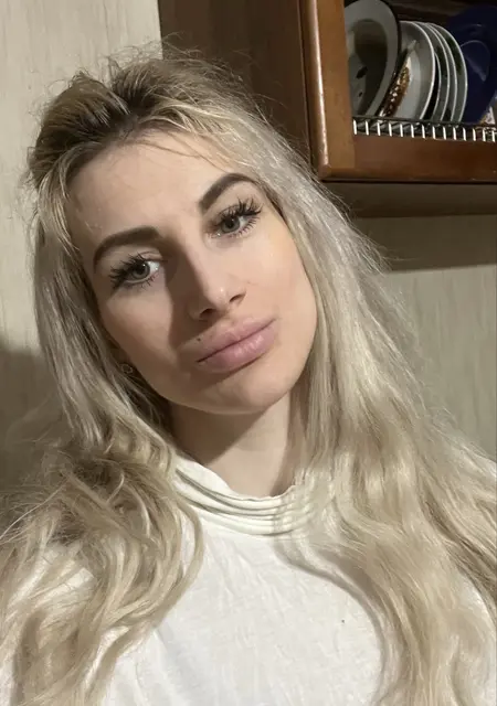 Я Лера, 30, из Санкт-Петербурга, ищу знакомство для дружбы