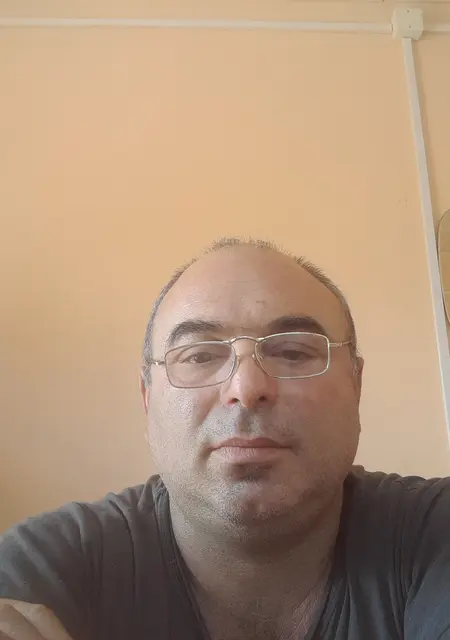 Гурам из Краснодара, мне 50, познакомлюсь без обязательств