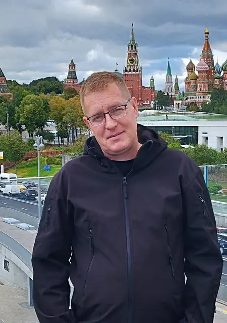 Олег из Ковдора, мне 45, познакомлюсь для приятного времяпровождения