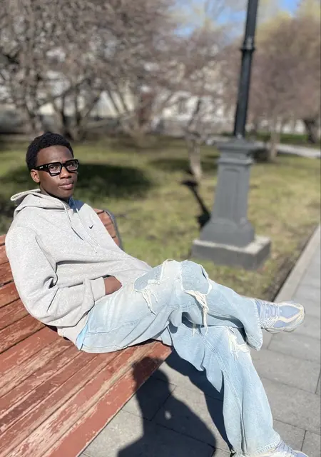 Souleymane из Ревды, ищу на сайте постоянные отношения