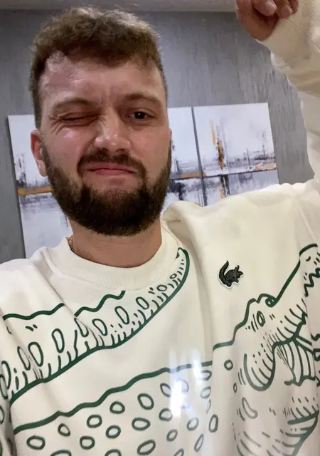 Константин из Ижевска, ищу на сайте общение