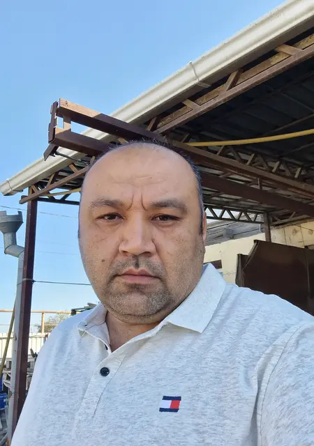 Я Алишер, 43, знакомлюсь без обязательств в Воронеже