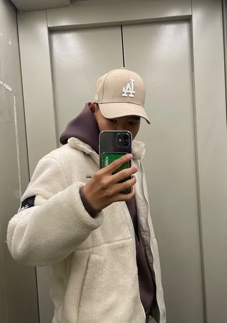 Я Andrei, 23, из Челябинска, ищу знакомства без обязательств