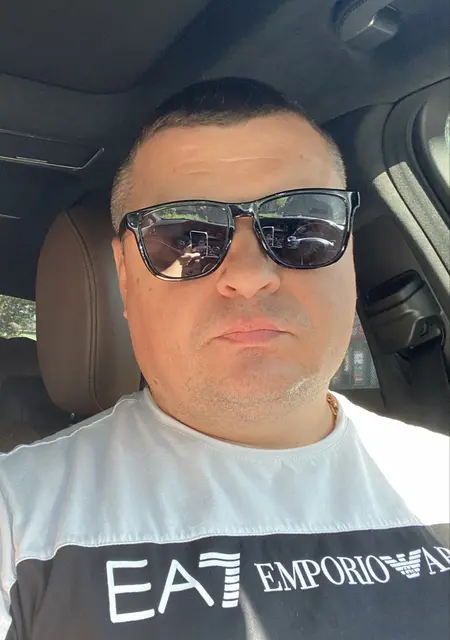 Я Sergei, 45, из Екатеринбурга, ищу знакомство для совместных путешествий