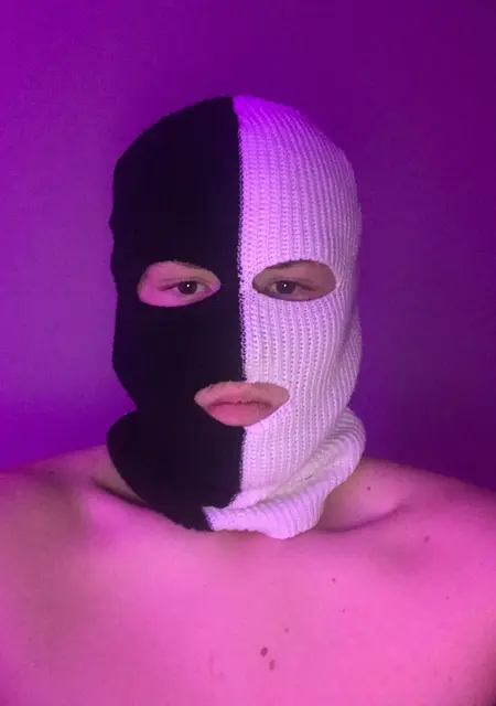 Денис из Соликамска, ищу на сайте знакомства без обязательств