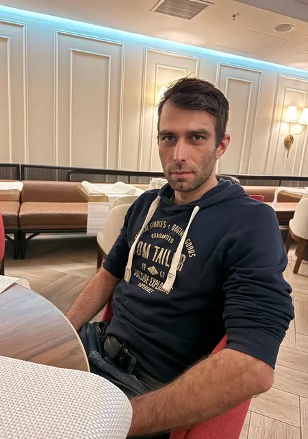 Я Алексей, 35, из Королева, ищу знакомство для приятного времяпровождения