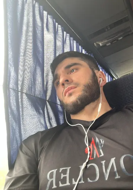 Я Умахан, 28, из Тамбова, ищу знакомство для общения