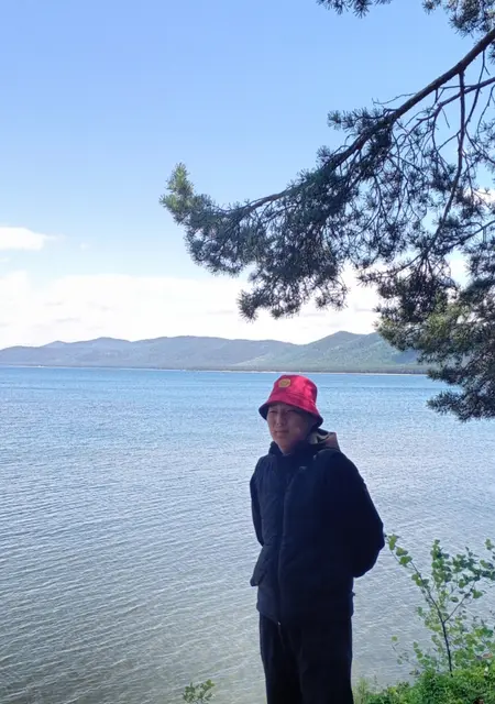 Сандан из Улан-Удэ, мне 19, познакомлюсь на одну ночь