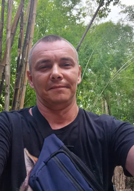 Я Евгений, 41, из Усть-Илимска, ищу знакомства на одну ночь