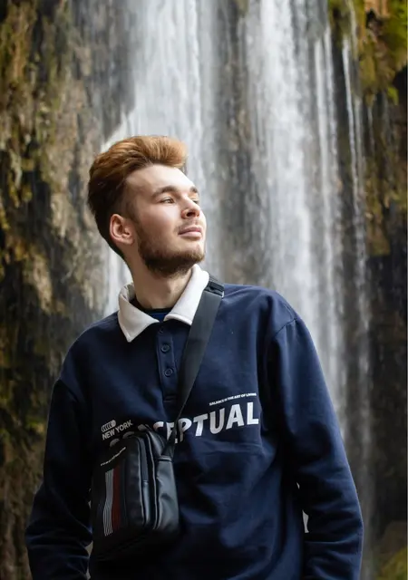 Я Карим, 23, из Пушкина, ищу знакомства на одну ночь