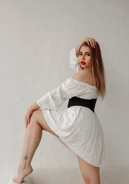 Я Альбина, 20, знакомлюсь для общения в Новосибирске