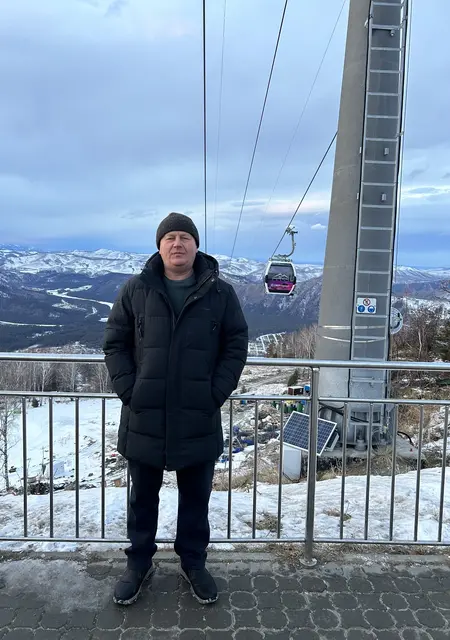 Яша из Новосибирска, ищу на сайте знакомства на одну ночь