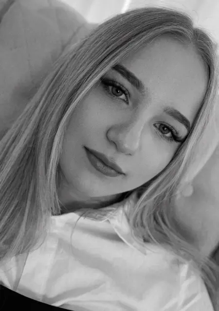 Я Anastasia, 18, из Кузнецка, ищу знакомство для общения