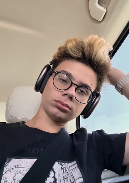 Тимофей из Астрахани, ищу на сайте знакомства на одну ночь