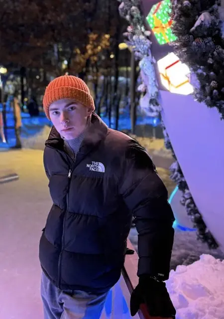 Я Андрей, 21, знакомлюсь на одну ночь в Пензе