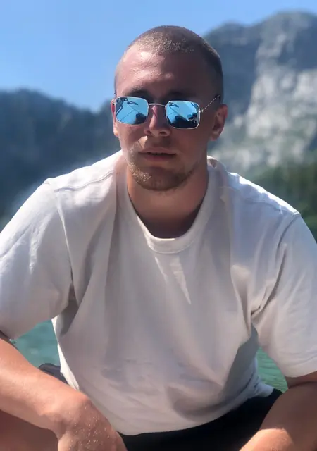 Игорь из Ейска, мне 26, познакомлюсь для постоянных отношений