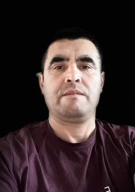 Я Али, 45, из Калининграда, ищу знакомство для приятного времяпровождения