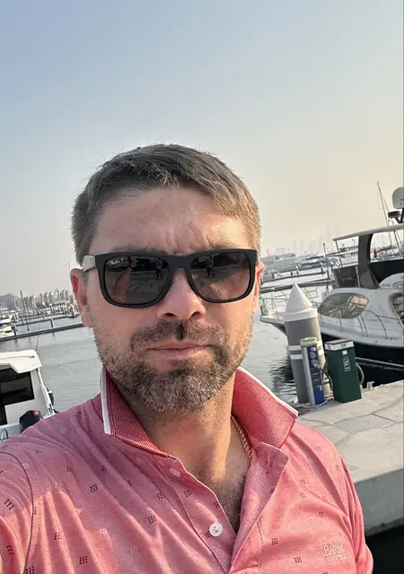 Я Иван, 40, из Южно-Сахалинска, ищу знакомства на одну ночь
