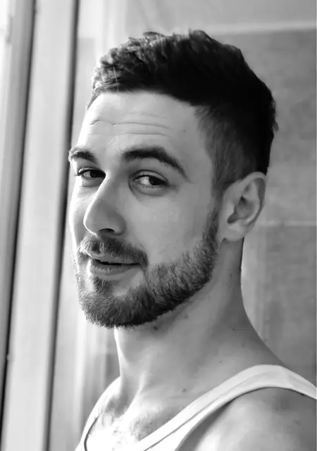 Я Аристарх, 31, из Новошахтинска, ищу знакомство для дружбы