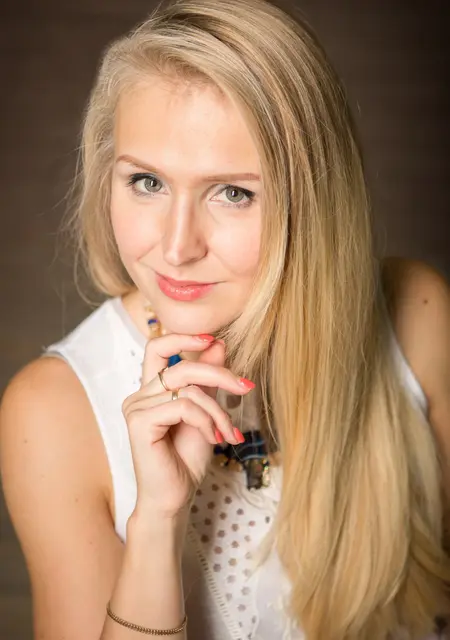 Анна из Москвы, ищу на сайте приятное времяпровождение