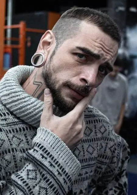 Михаил из Ставрополя, ищу на сайте знакомства на одну ночь