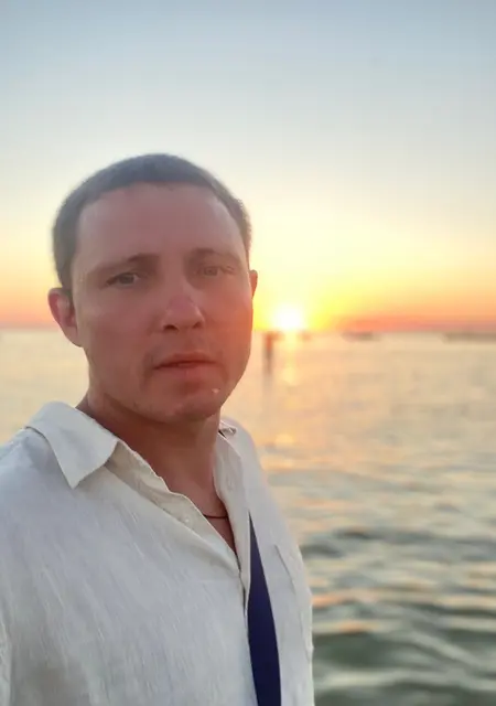 Виталий из Саратова, мне 42, познакомлюсь без обязательств