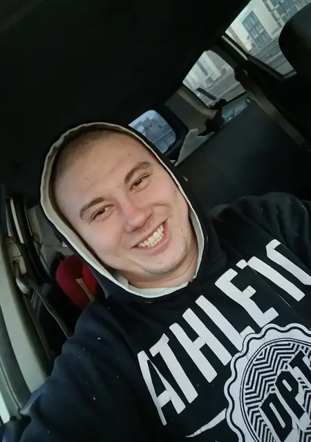 Стас из Славянки, ищу на сайте знакомства на одну ночь