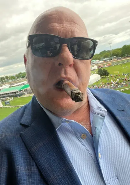 Игорь из Буденновска, ищу на сайте знакомства на одну ночь