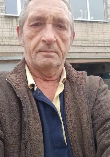Сергей из Воронежа, мне 67, познакомлюсь на одну ночь