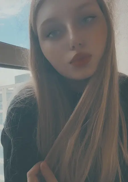 Я Дарина, 24, из Москвы, ищу знакомство для постоянных отношений
