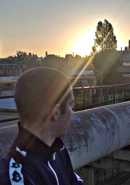 Denis из Симферополя, ищу на сайте вирта