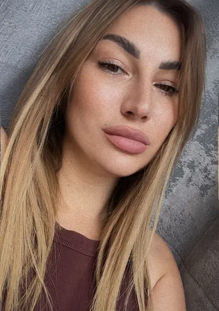 Галина из Краснодара, ищу на сайте постоянные отношения