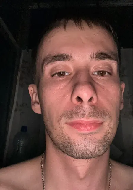 Я Алексей, 28, знакомлюсь для общения в Верхней Салде