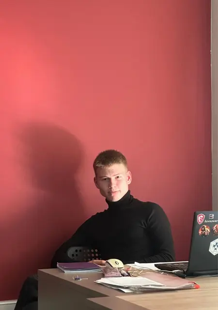 Я Леша, 18, знакомлюсь без обязательств в Новокузнецке