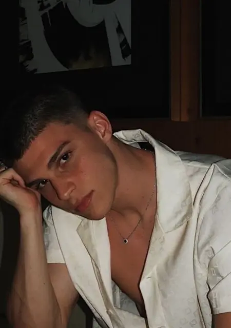 Я Даня, 20, знакомлюсь для вирта в Перми