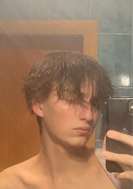 Я Даня, 19, из Твери, ищу знакомство для общения