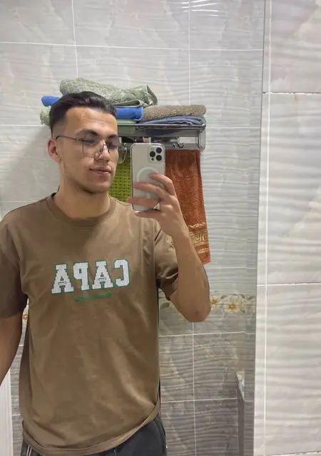 Я Лёша, 20, знакомлюсь без обязательств в Чите