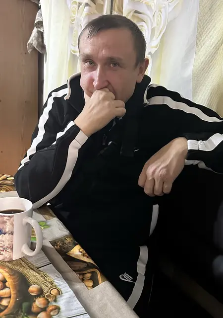 Я Евгений, 40, знакомлюсь без обязательств в Челябинске