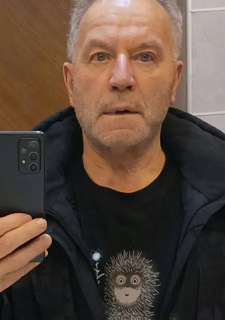 Я Григорий, 61, из Санкт-Петербурга, ищу знакомство для вирта