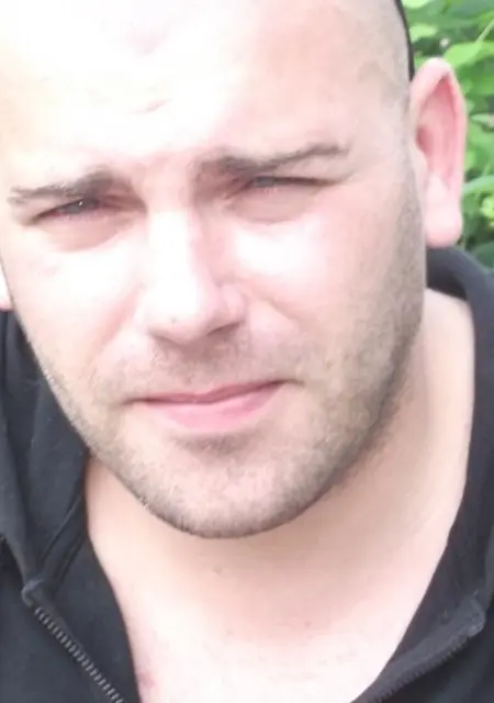 Я Антон, 45, знакомлюсь для совместных путешествий в Омске