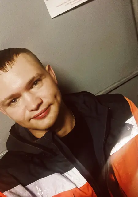 Я Илья, 26, знакомлюсь для открытые отношения в Биробиджане