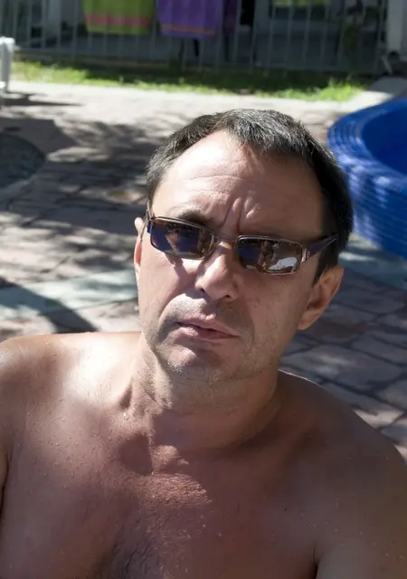 Vlad из Волгограда, мне 64, познакомлюсь на одну ночь