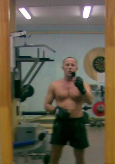 Я Саша, 60, из Новосибирска, ищу знакомства на одну ночь