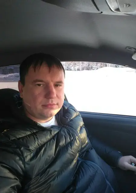 Антон из Нижнего Тагила, мне 44, познакомлюсь для приятного времяпровождения
