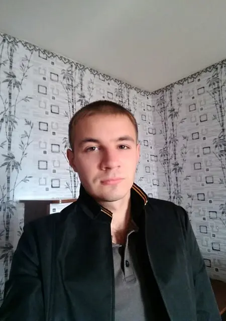 Денис из Кременчуга, ищу на сайте знакомства на одну ночь