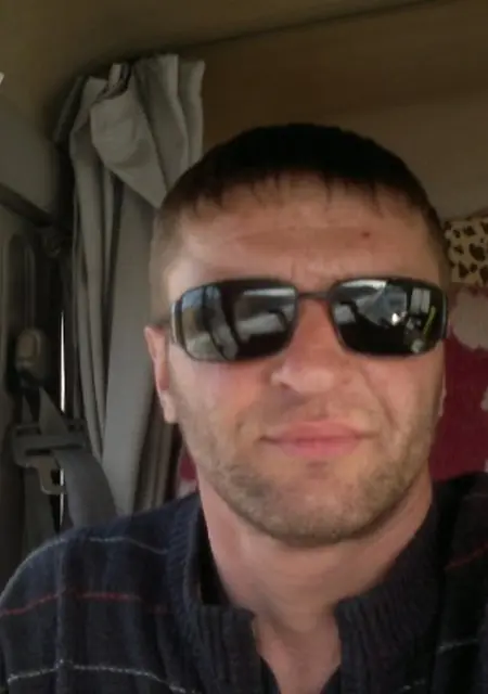 Vitaly из Владивостока, ищу на сайте знакомства на одну ночь